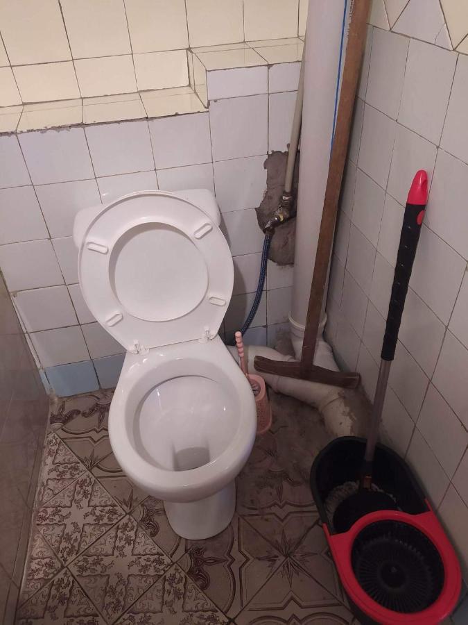 Chubinashvili 19 Tbiliszi Kültér fotó
